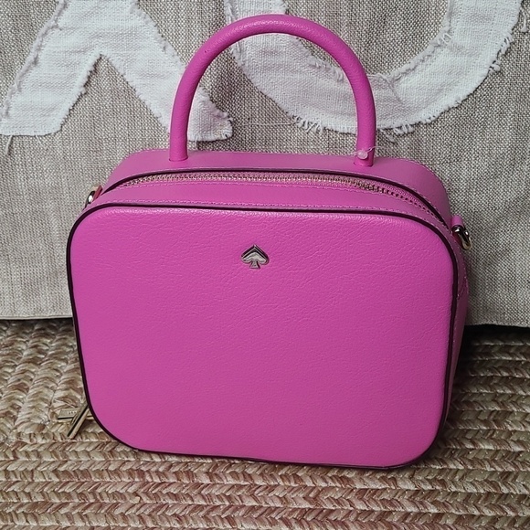 kate spade Handbags - KATE SPADE MADDY CAMERA CROSSBODY BAG